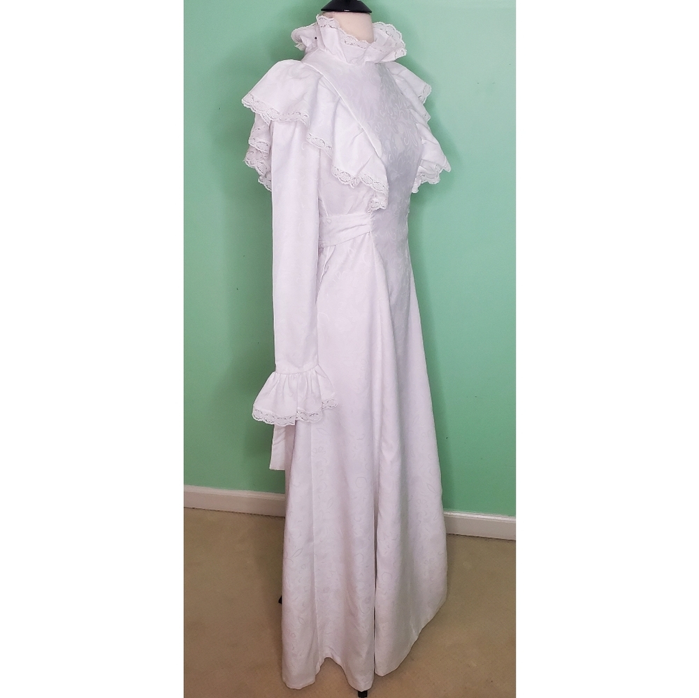 Vintage Boho Wedding Gown White Brocade Lace Long Sleeve Sash Dress - Picture 2 of 11